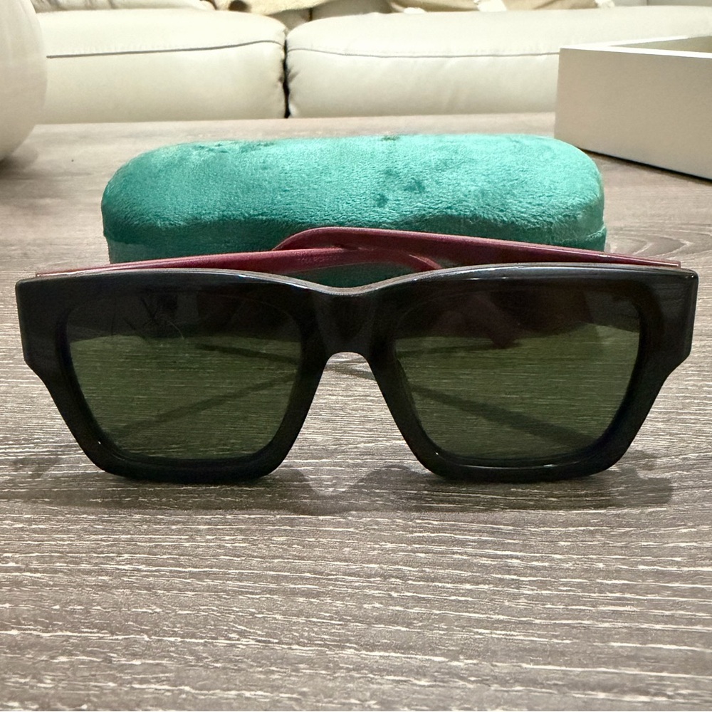Unisex Gucci Sunglasses